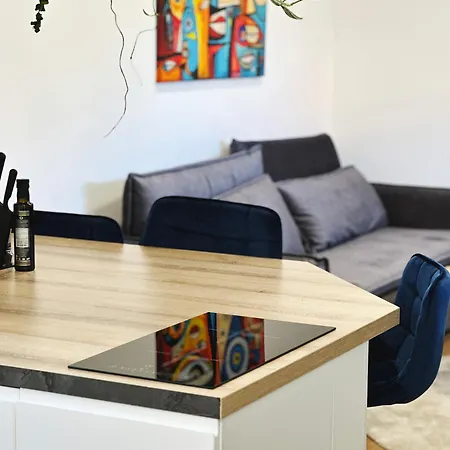 Modern And Stylish Loft 