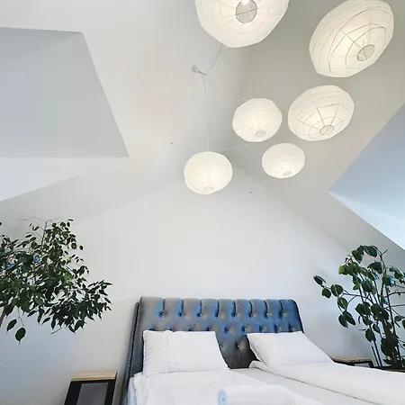 Modern And Stylish Loft 